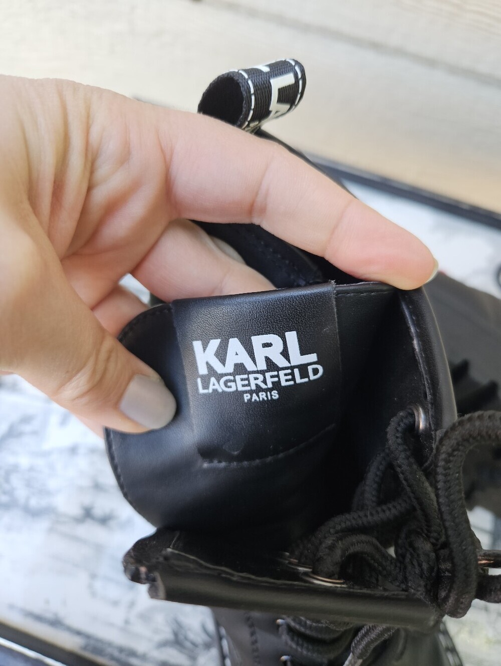 Karl Lagerfeld Dixie black applique combat boots size 8 - Picture 8 of 12